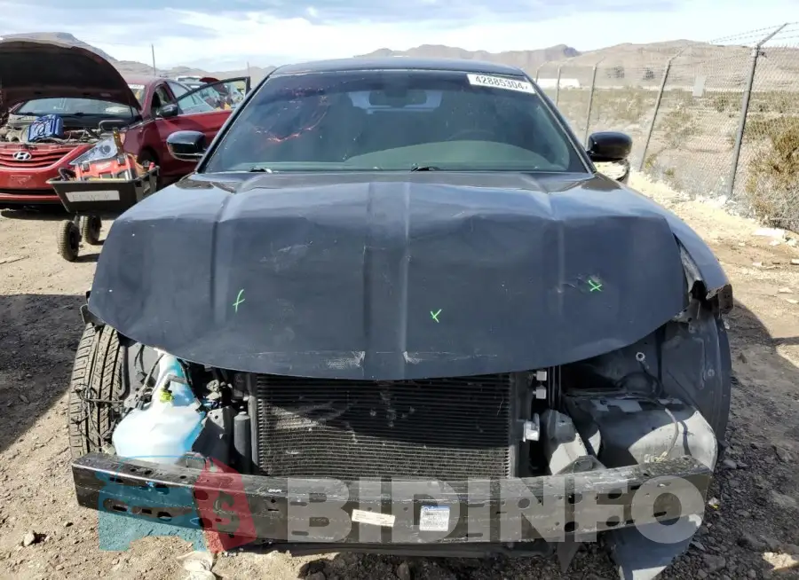 2C3CDXHG7GH235145 Photo# 5
