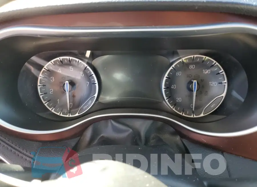 2C4RC1GG2HR748306 Photo# 9