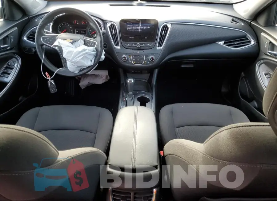 1G1ZD5ST2KF114624 Photo# 8