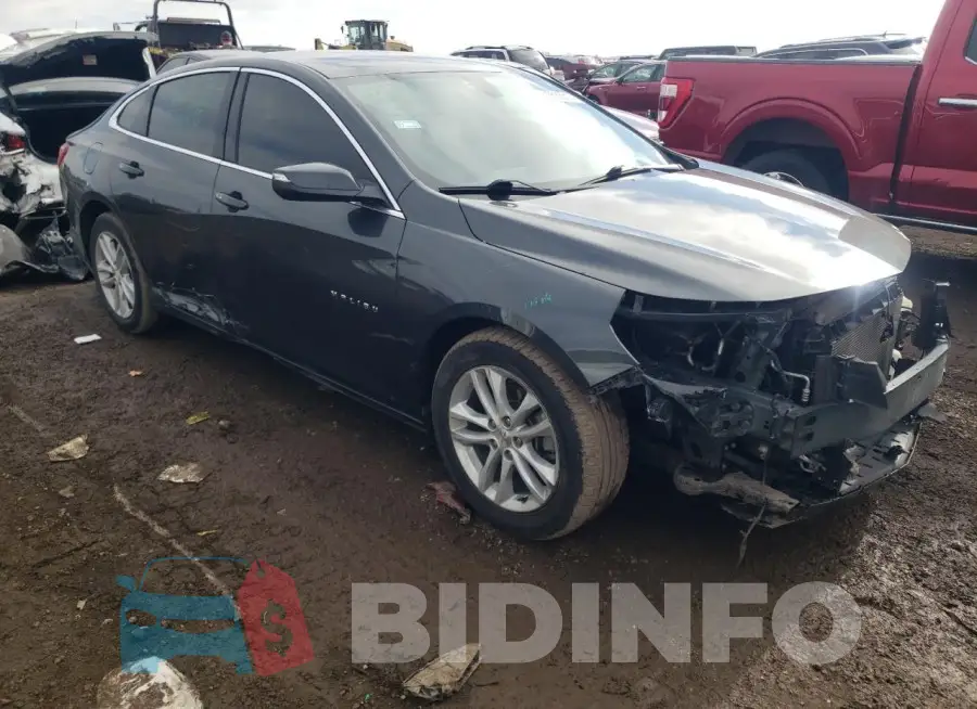 1G1ZD5ST4JF135568 Photo# 4