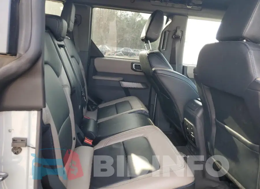 1FMEE5DP9NLB21400 Photo# 10