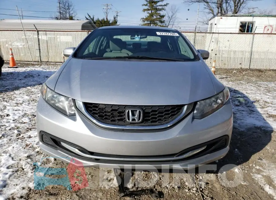 19XFB2F55FE059516 Photo# 5