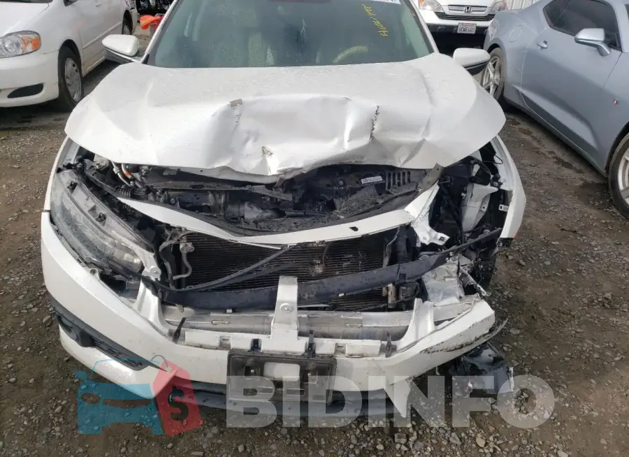 19XFC1F93HE201911 Photo# 11