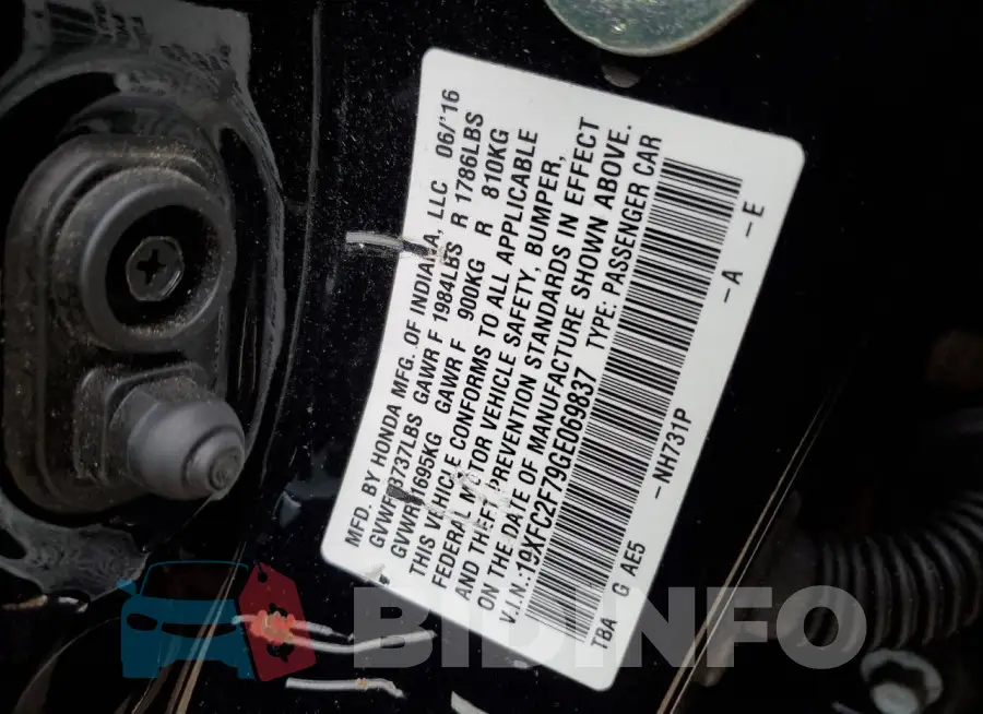 19XFC2F79GE069837 Photo# 12