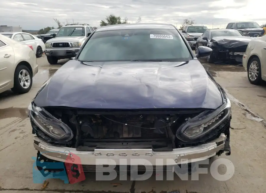 1HGCV1F18JA265105 Photo# 5