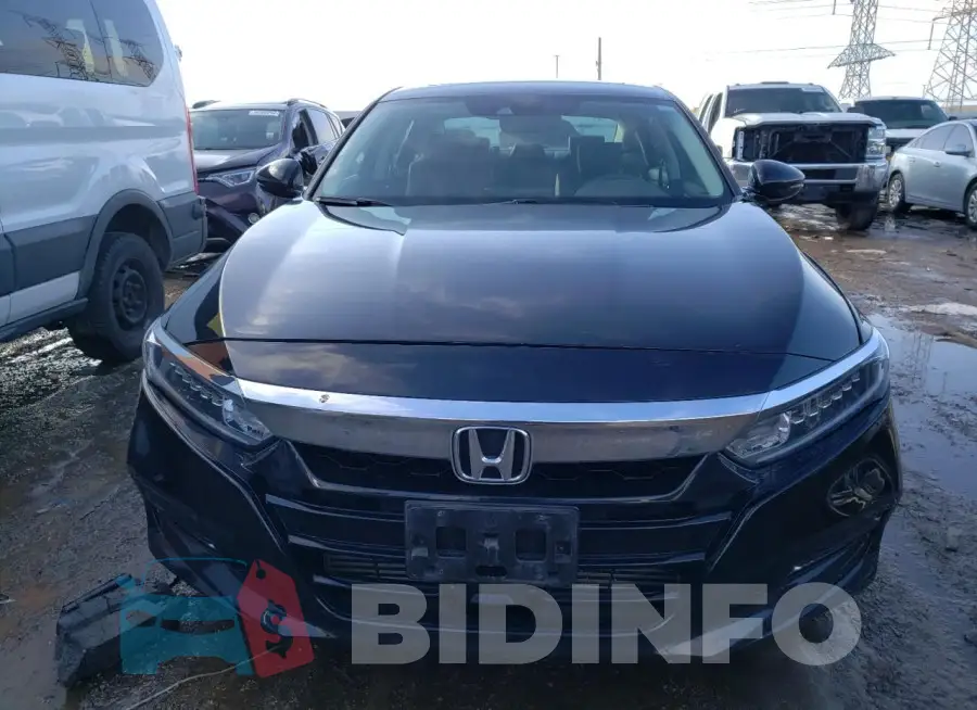 1HGCV1F66JA101721 Photo# 5