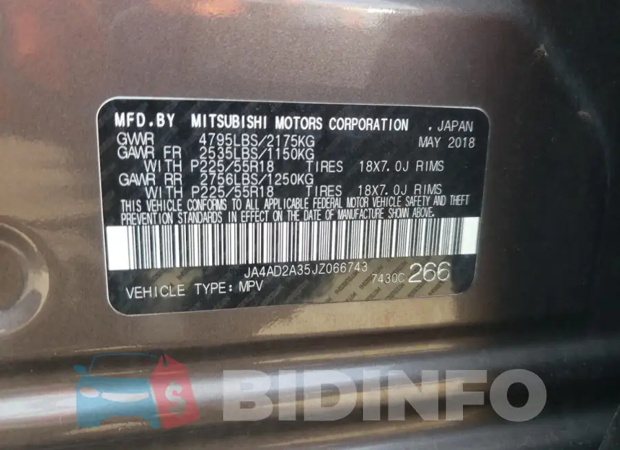 JA4AD2A35JZ066743 Photo# 12