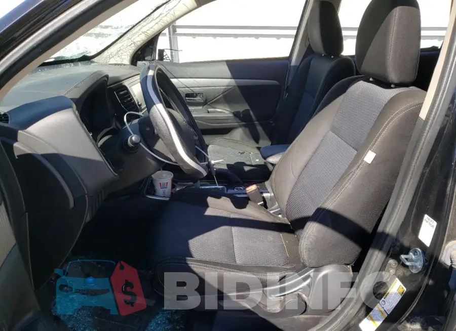 JA4AZ3A33JZ061371 Photo# 7