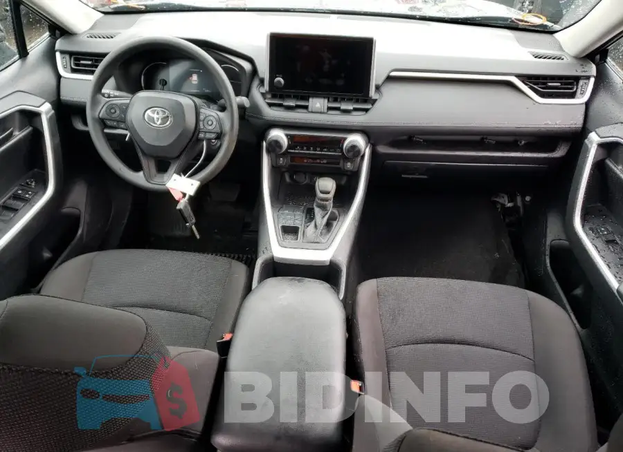 2T3F1RFV3PW391021 Photo# 8