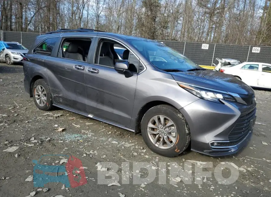 5TDYRKEC1PS141030 Photo# 4