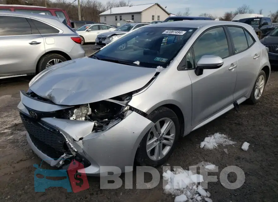JTND4MBE2N3171663 Photo# 1