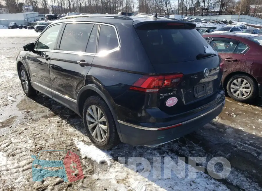 3VV2B7AX8JM132446 Photo# 2