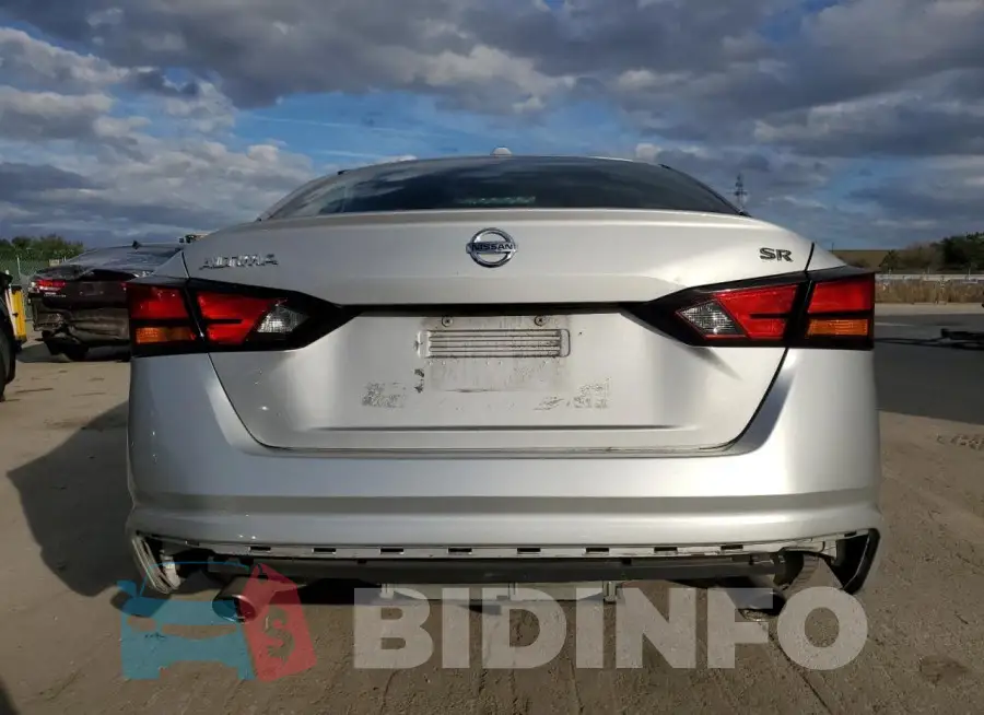 1N4BL4CV3KC151632 Photo# 6