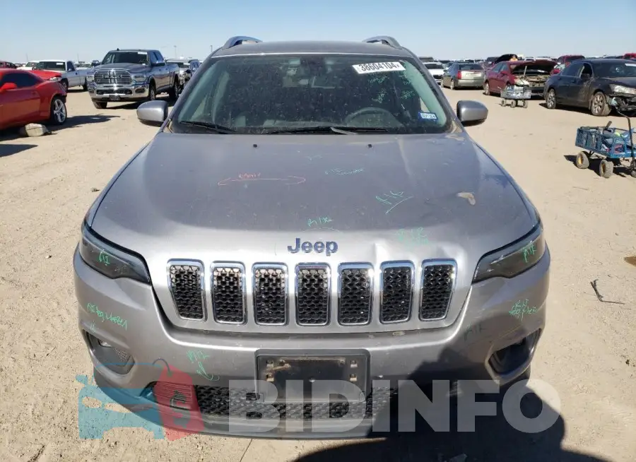1C4PJLLB0KD403143 Photo# 5