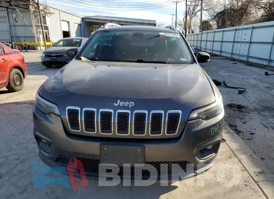 1C4PJLLB5KD301188 Photo# 5