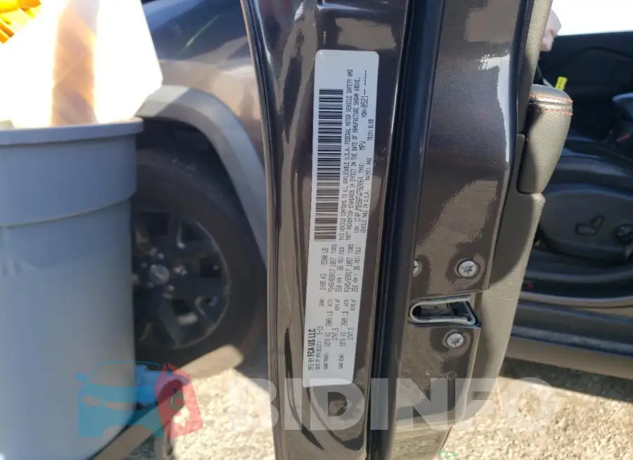 1C4PJMBS6FW792064 Photo# 13