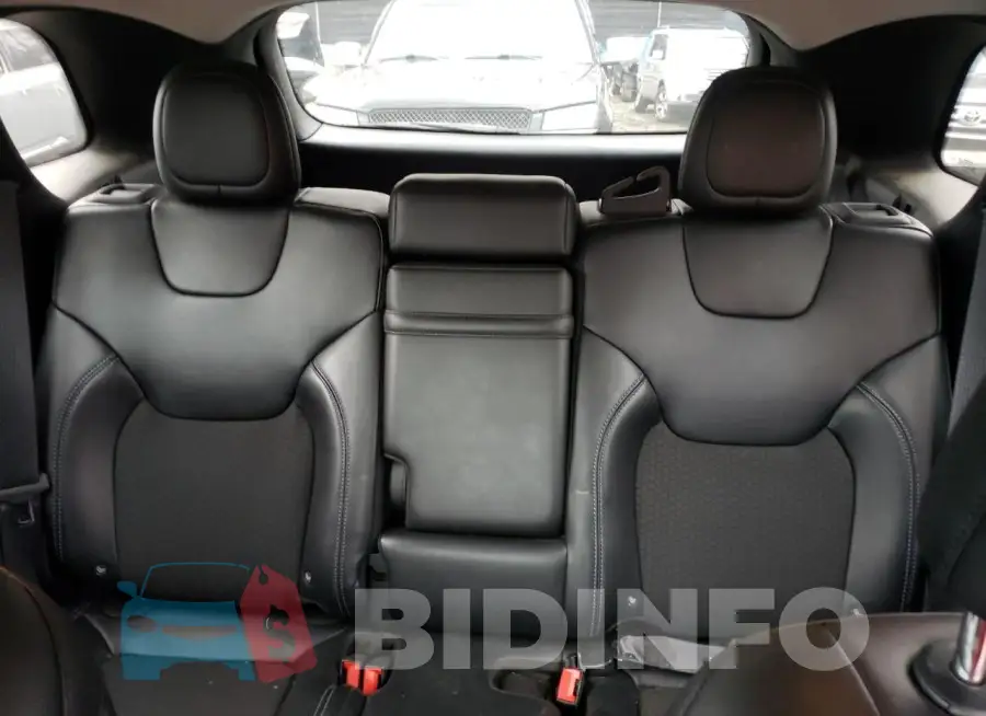 1C4PJMLB6KD118789 Photo# 10
