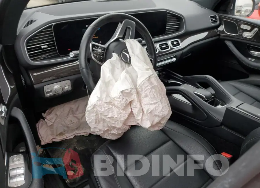 4JGFB4JB8LA105911 Photo# 8