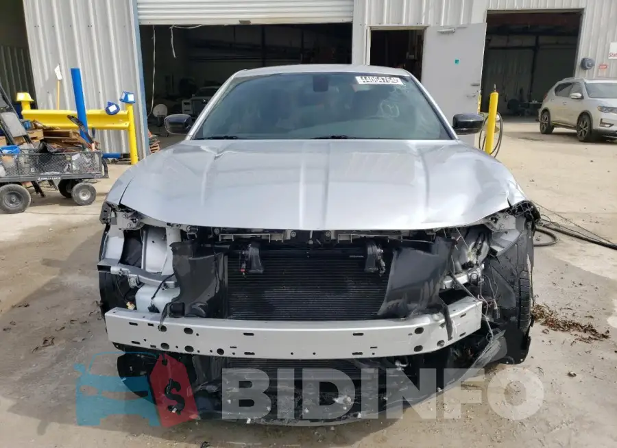 2C3CDXBG3PH528842 Photo# 5
