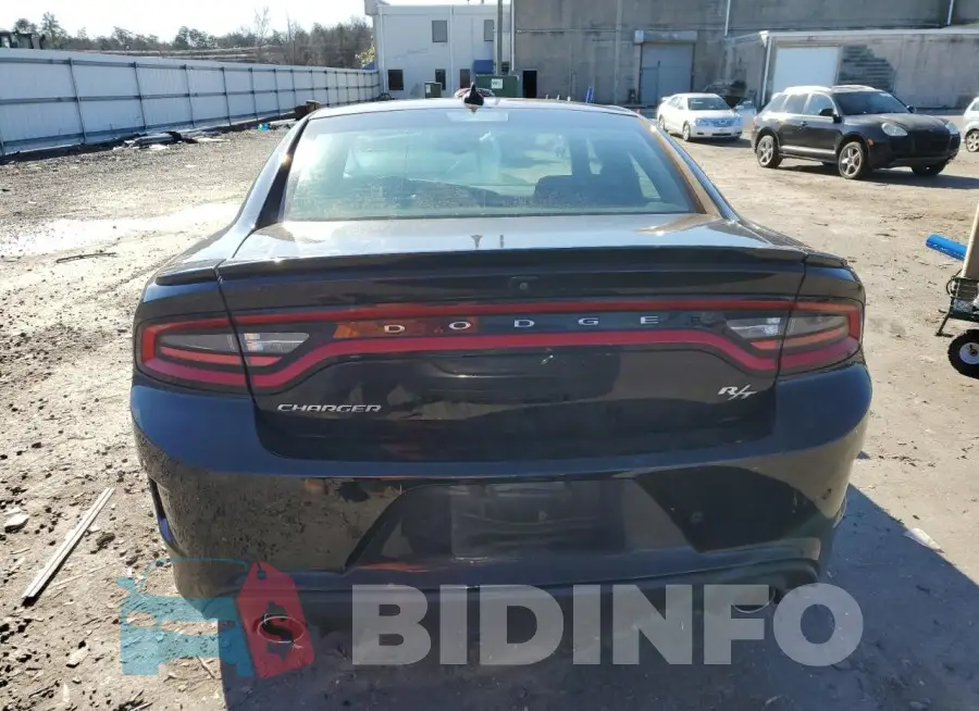 2C3CDXCTXJH164177 Photo# 6