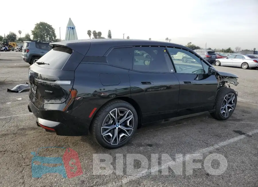 WB523CF04RCP44829 Photo# 3