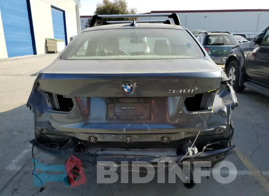 WBA8B3G57GNT62949 Photo# 6