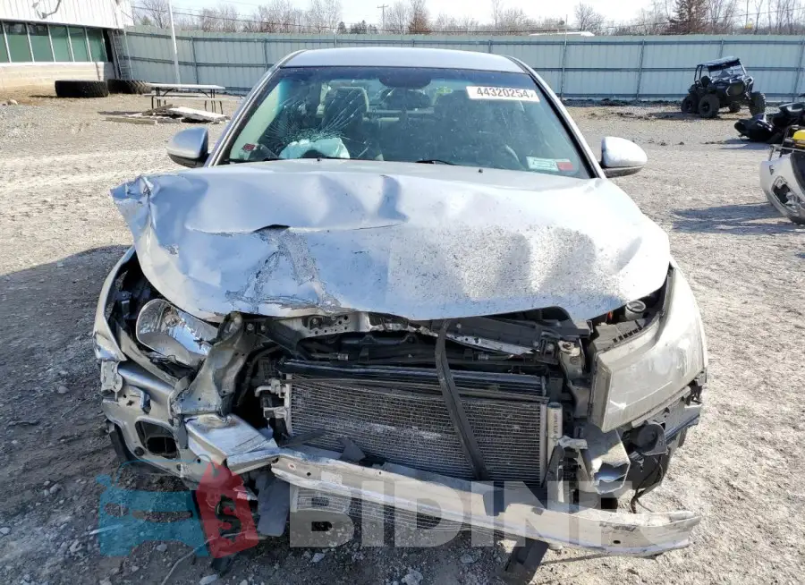 1G1PC5SB7F7251835 Photo# 5