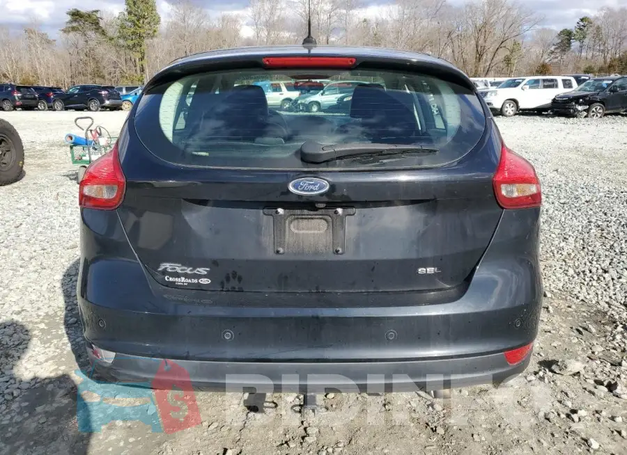 1FADP3M23HL336381 Photo# 6