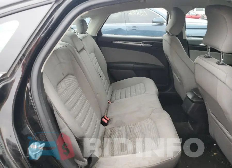 3FA6P0G78GR351943 Photo# 10