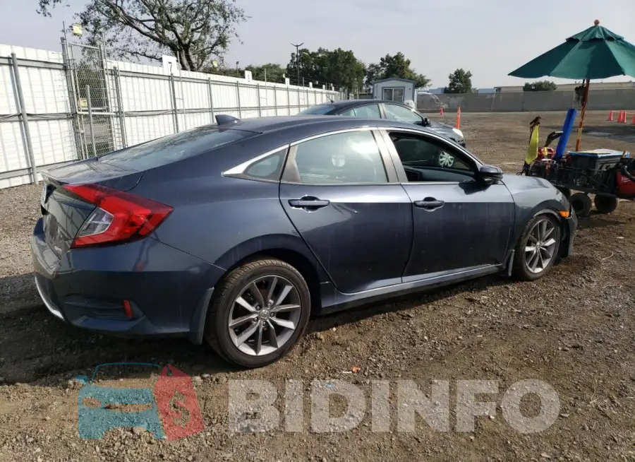 19XFC1F30KE205658 Photo# 3