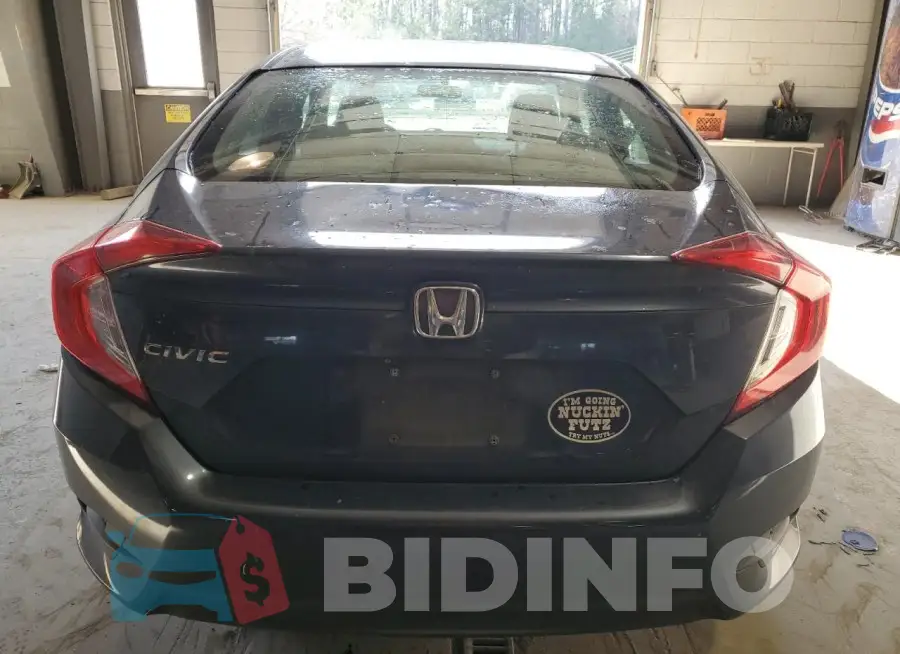 19XFC2F50GE028818 Photo# 6