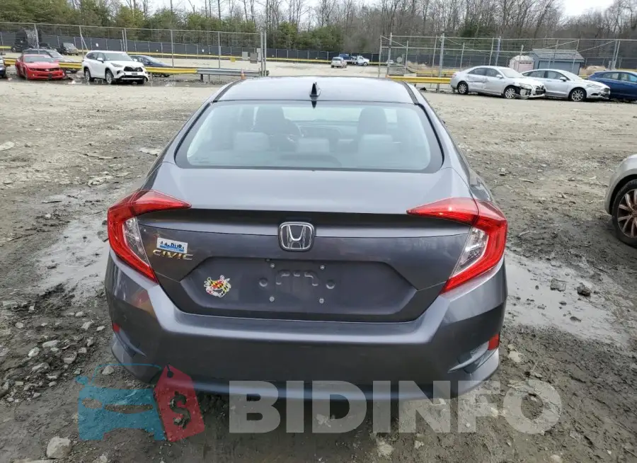 19XFC2F77HE205027 Photo# 6
