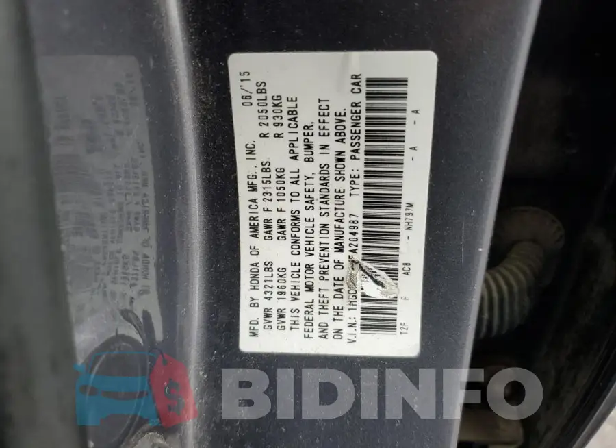 1HGCR2F5XFA204987 Photo# 12