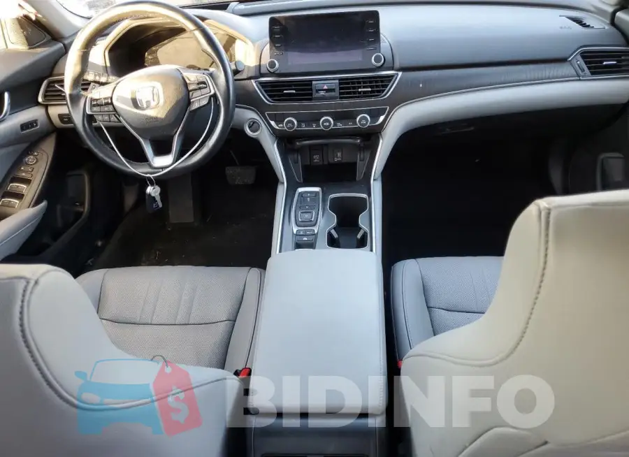 1HGCV3F99LA015960 Photo# 8