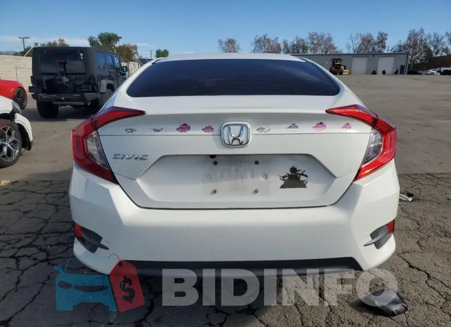 2HGFC2F53JH553157 Photo# 6