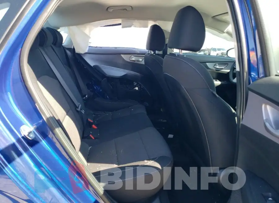 3KPF24AD8PE667378 Photo# 10