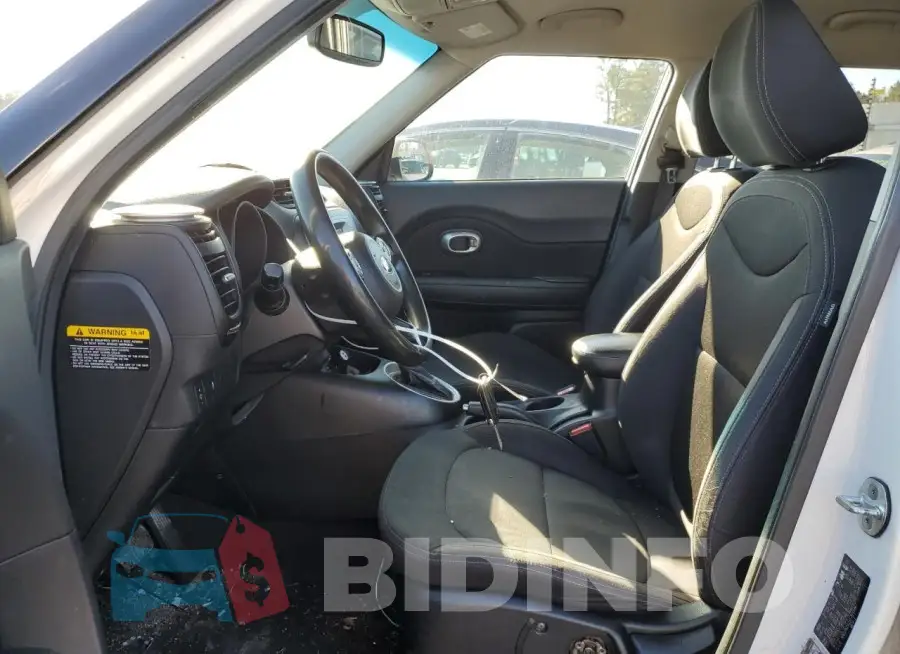 KNDJN2A2XF7215967 Photo# 7