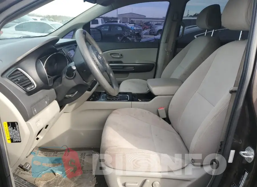 KNDMB5C17F6065642 Photo# 7