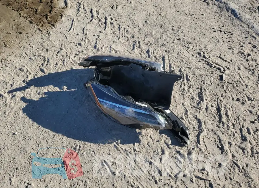 2T1BURHE5KC132133 Photo# 12