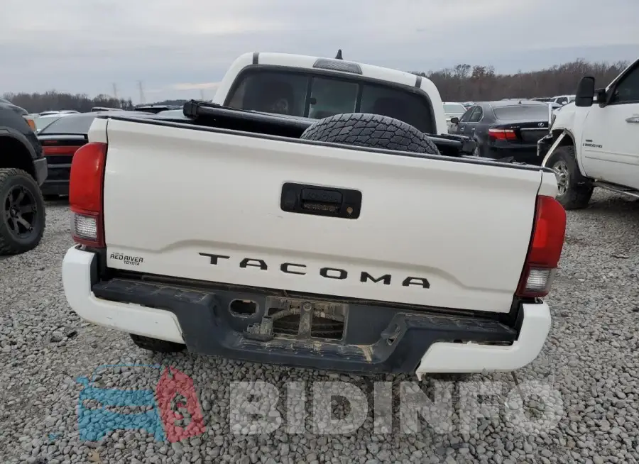 3TYAX5GN3MT028557 Photo# 6