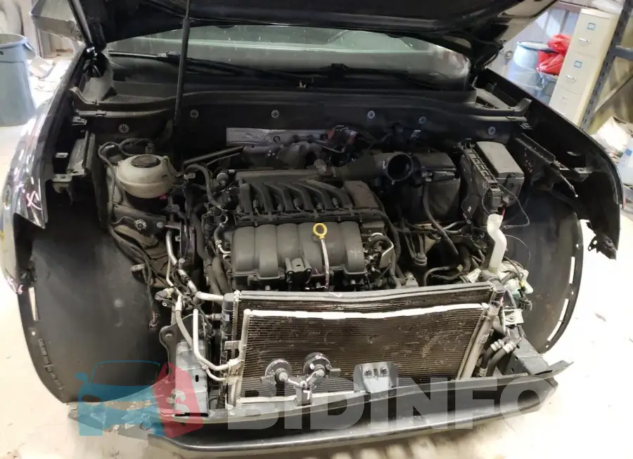 1V2MR2CA0JC519846 Photo# 12