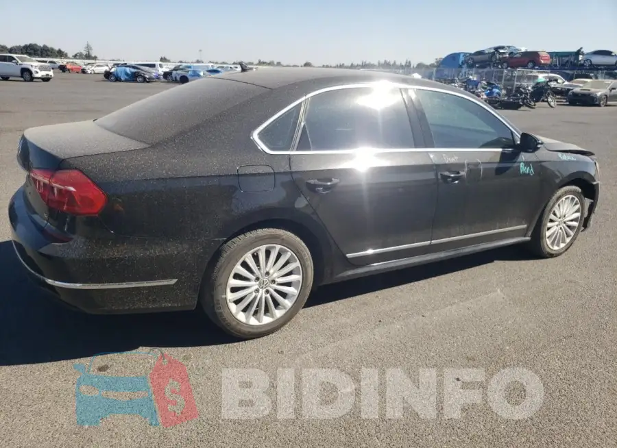 1VWBS7A39GC006812 Photo# 3