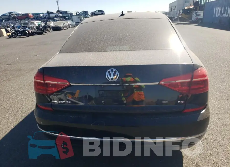 1VWBS7A39GC006812 Photo# 6