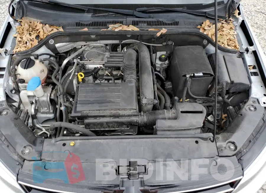 3VW167AJ2HM376563 Photo# 11