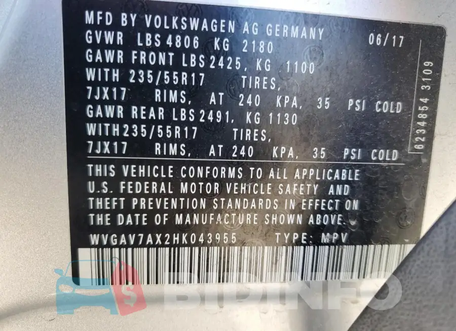 WVGAV7AX2HK043955 Photo# 12