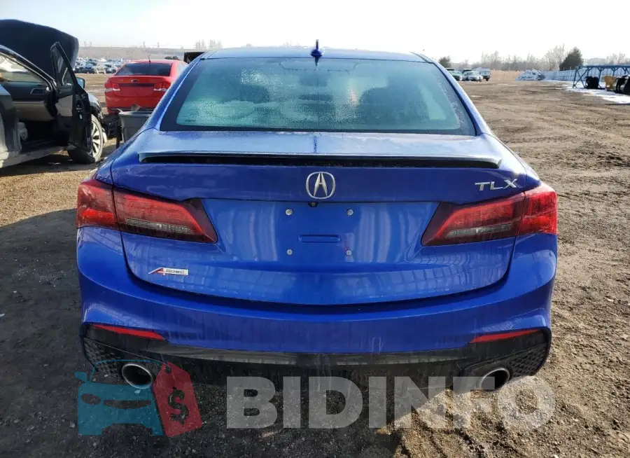 19UUB1F63LA800143 Photo# 6