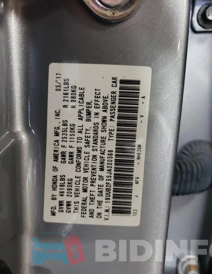 19UUB2F55JA000566 Photo# 12