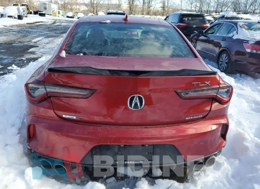19UUB7F90PA001617 Photo# 6