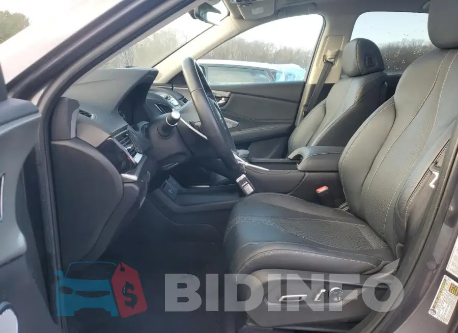 5J8TC2H5XML002523 Photo# 7