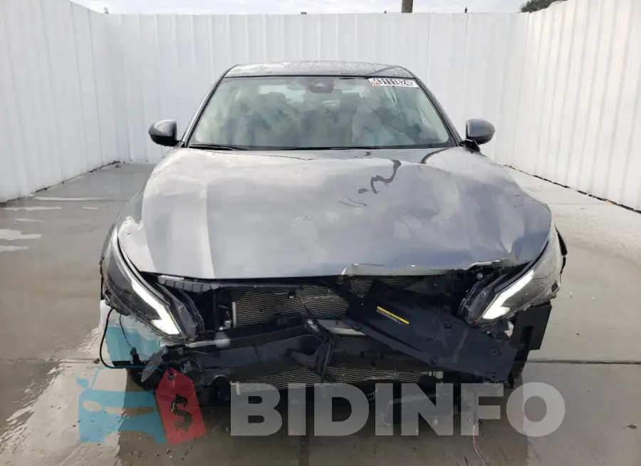 1N4BL4BV2PN329897 Photo# 5